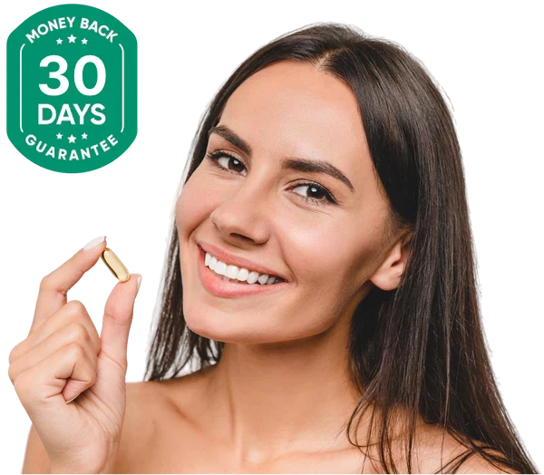 Smiling customer holding a Quietra capsule beside the 30-day guarantee badge