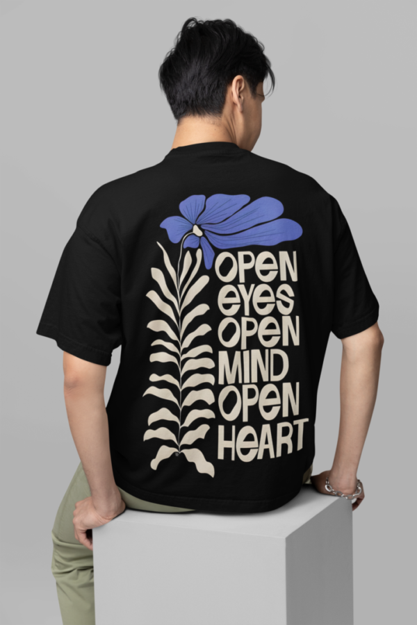 Open[Eyes, Mind, Heart] Oversized T-shirt- Black